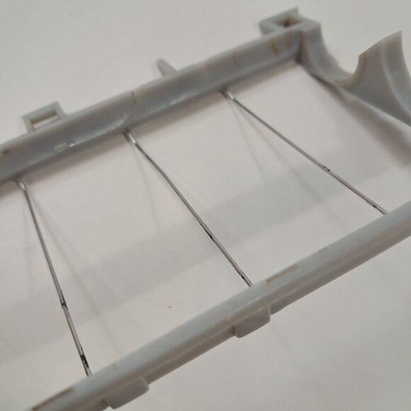 irobot Roomba 650 wire brush bale retainer for cleaning head module guard cover - Picture 8 of 8